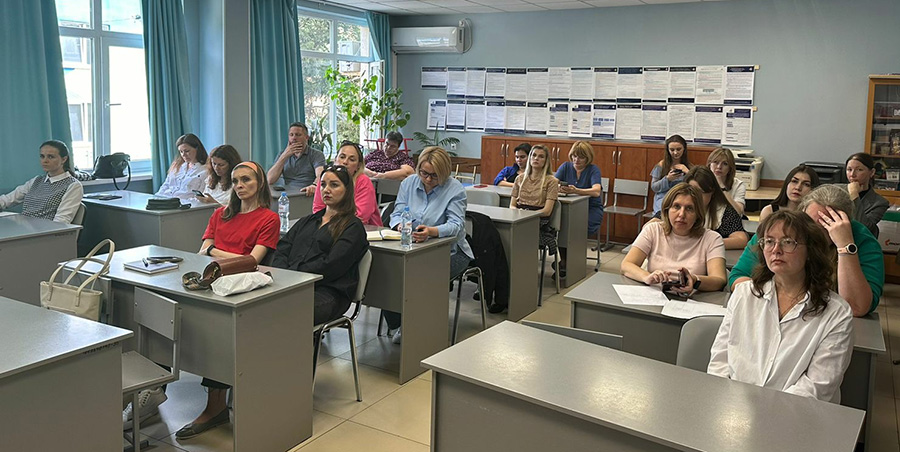 Семинар "Развитие детей в цифровом мире" в СГУ